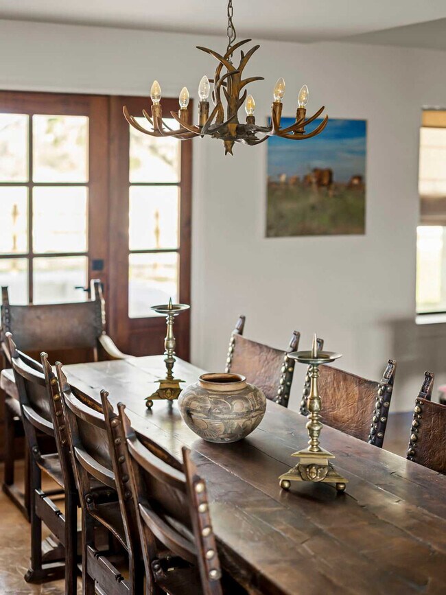 Building Photo - 1219 Sisterdale Rd