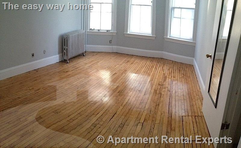 Building Photo - 38 Cherry St