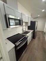 Building Photo - 1557 32nd St