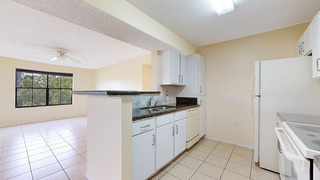 Building Photo - 15077 SW 103rd Ter