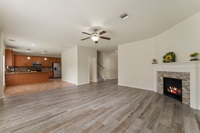 Building Photo - 17815 Misty Pond Ct