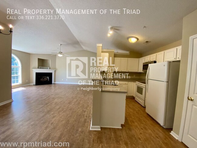 Building Photo - *Move In Special* Deacon Ridge Gated Commu...