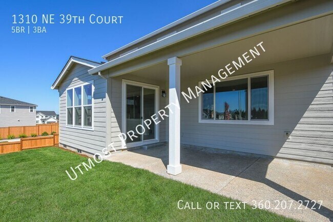 Building Photo - 1310 NE 39th Ct