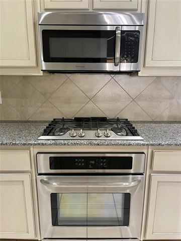 Building Photo - 816 Cypress Hill Dr