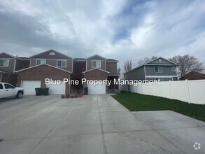 Building Photo - 357 Lemmon Ln