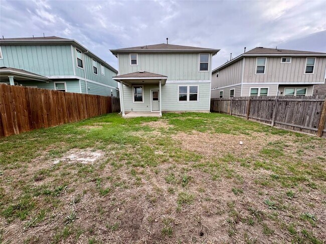 Building Photo - 219 Wapiti Rd