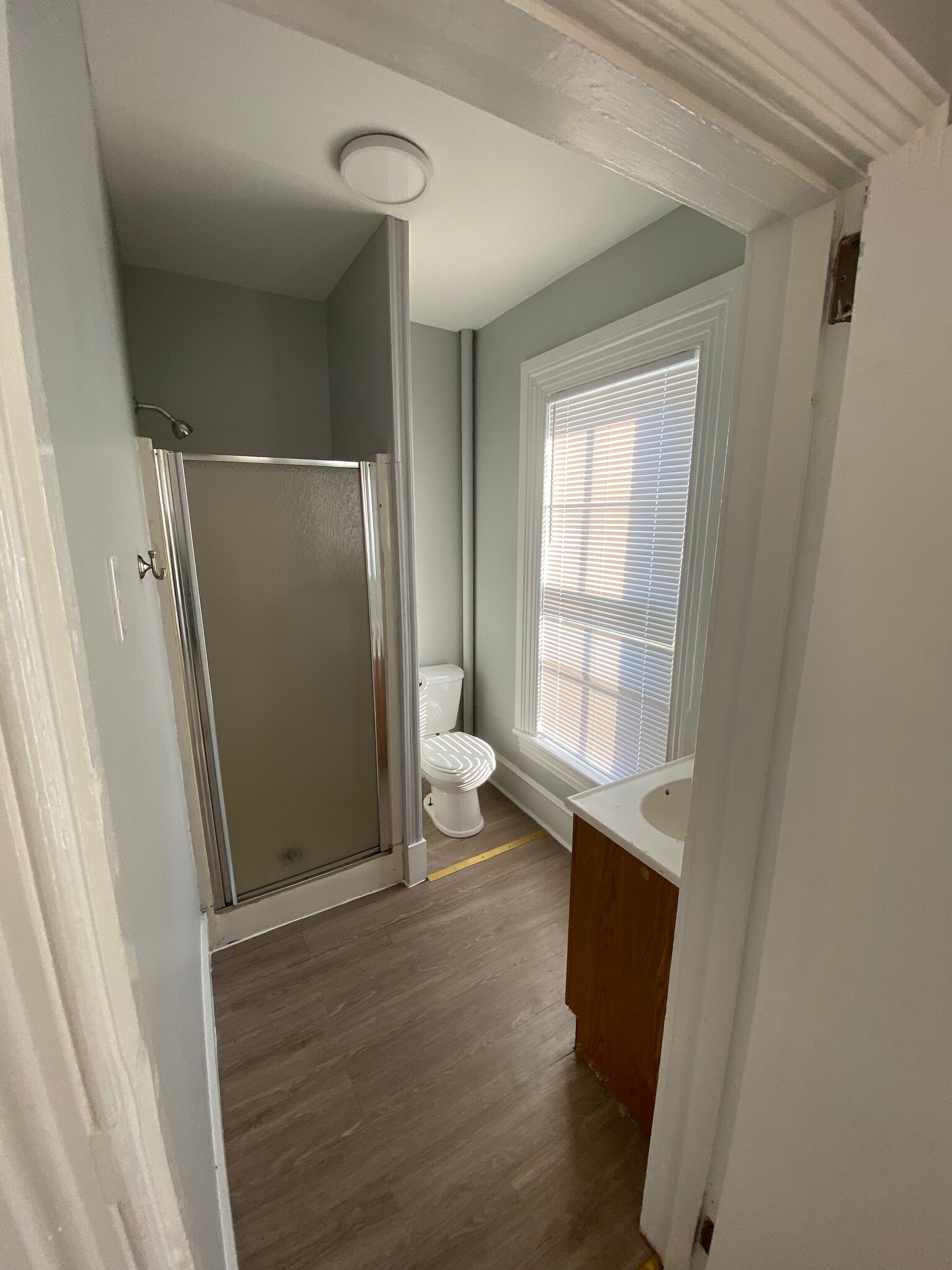 Bathroom - 1238 Memorial Ave