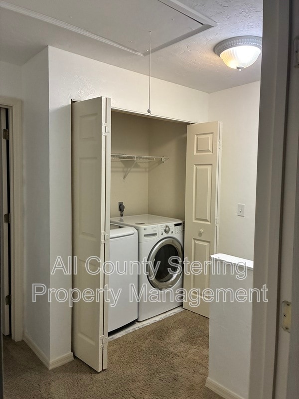 Building Photo - 9781 SW 52 Ln