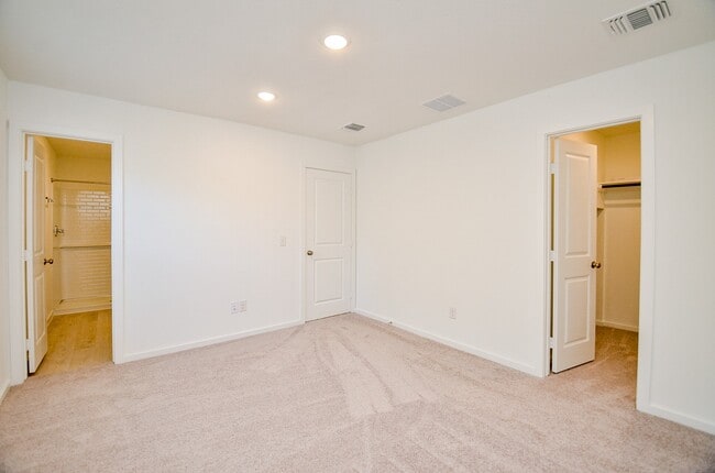 Building Photo - 30513 Bladnoch Ln