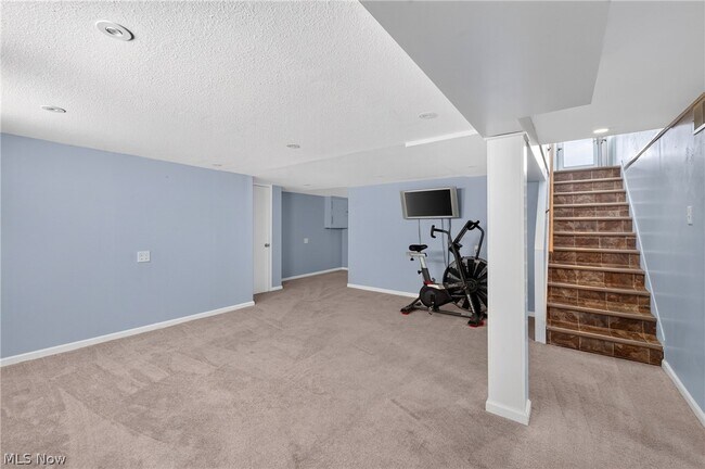 Building Photo - 19337 Telbir Ave