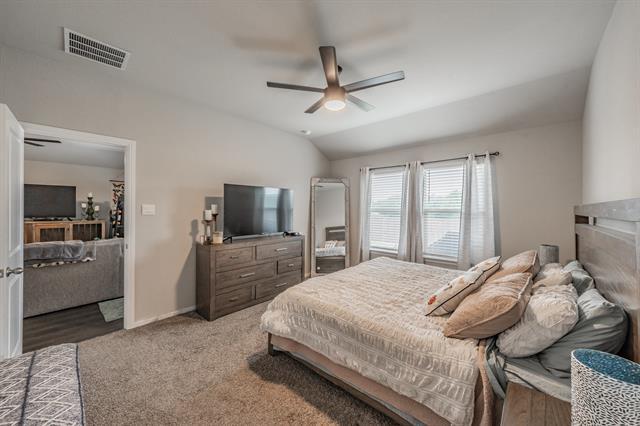 Building Photo - 1385 Dillard Creek Dr
