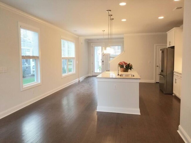 Building Photo - Available now. Gorgeous New Construction i...