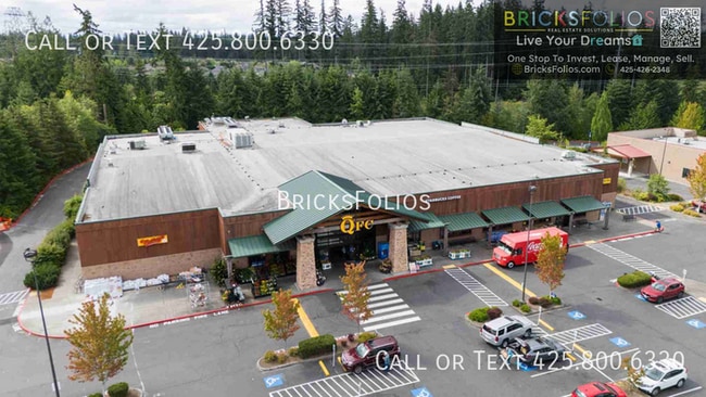 Building Photo - Luxury Corner-Lot Home in Redmond Ridge Ea...