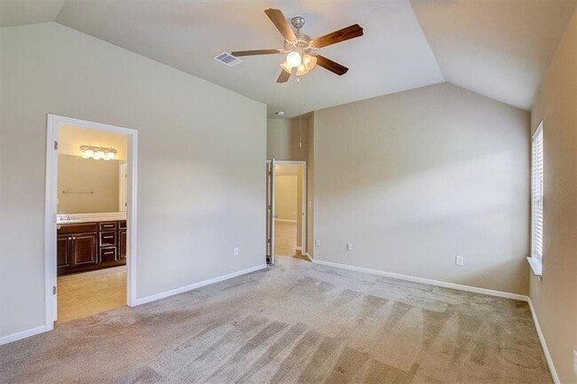 Building Photo - 2005 Alyssas Dr