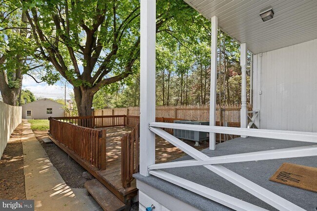 Building Photo - 151 S Grant St