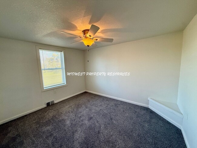 Building Photo - 2 Bedroom Bungalow in Holden