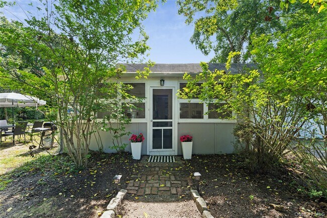 Primary Photo - 36 Lamb Ave