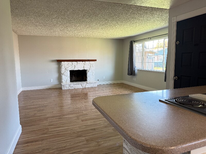 Building Photo - 411 N 55th St