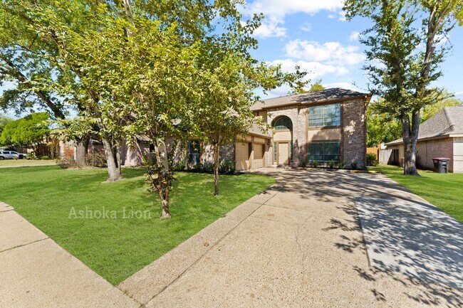 Building Photo - Coming Soon ! Come check out this beautifu...