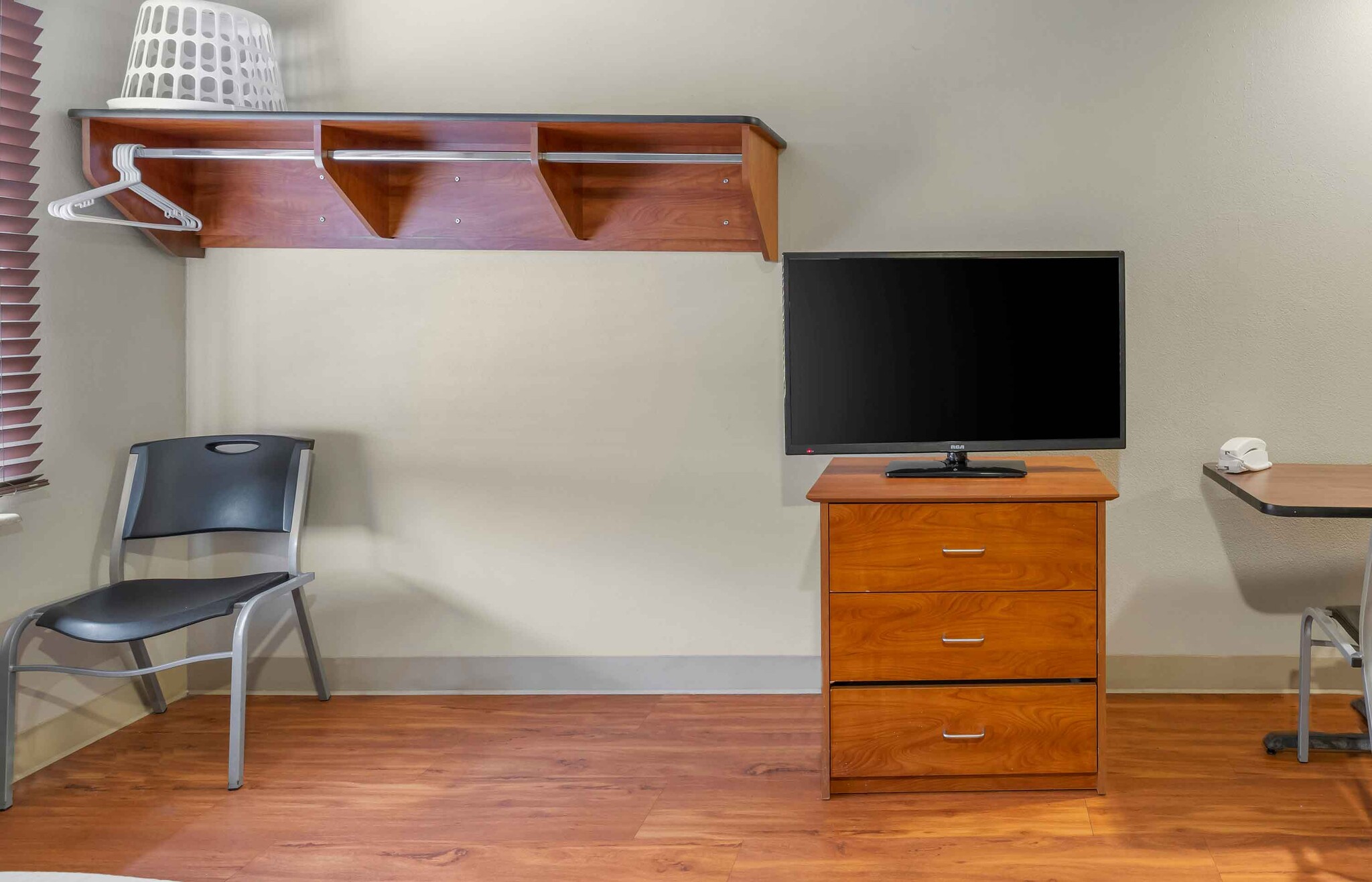 Building Photo - Furnished Studio-Lubbock - West