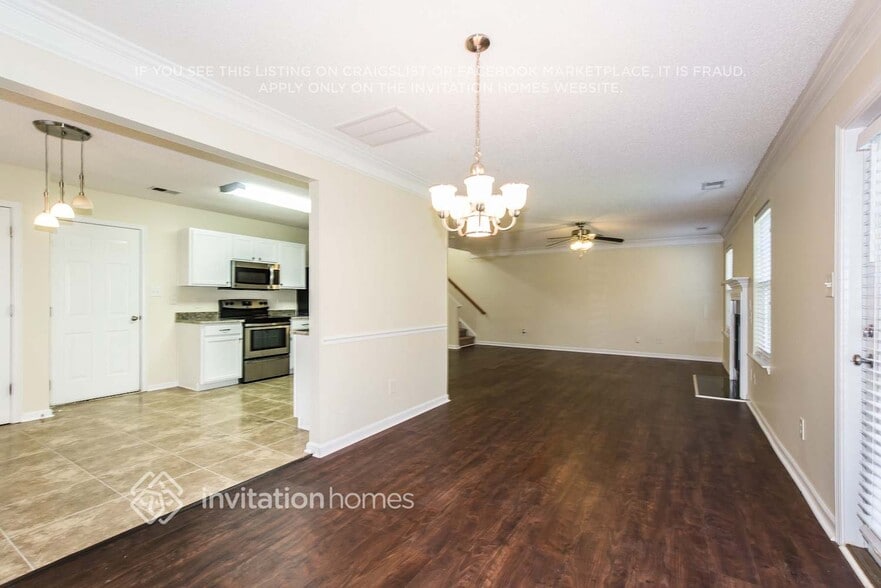 Building Photo - 10300 Haddington Dr