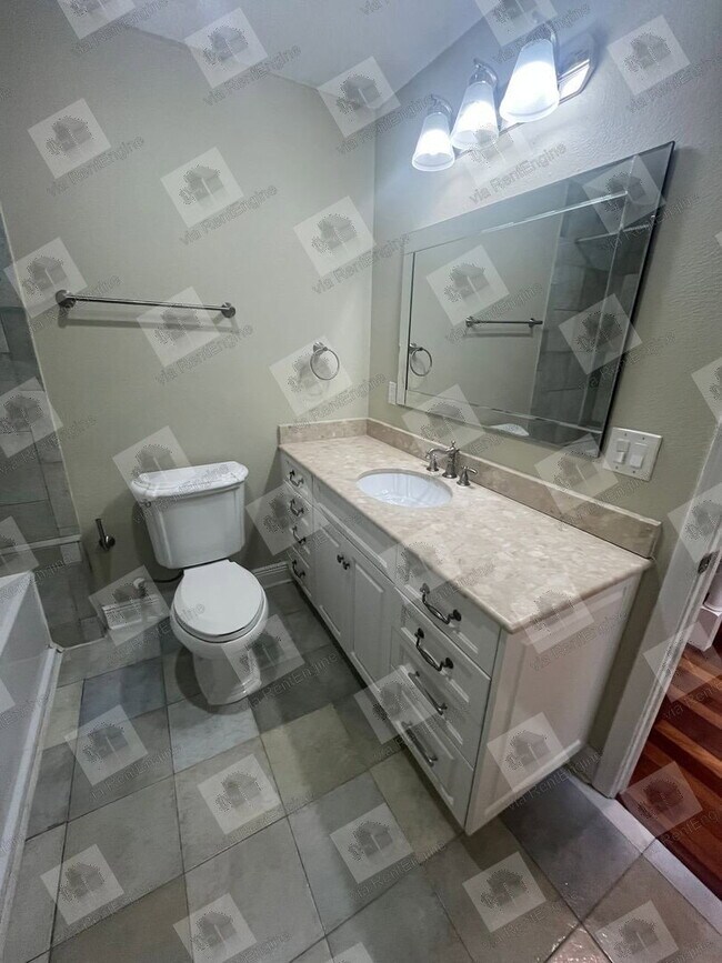 Building Photo - 4278 Brookside Dr
