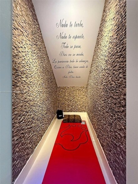 Building Photo - 9318 NW 50th Doral Cir S