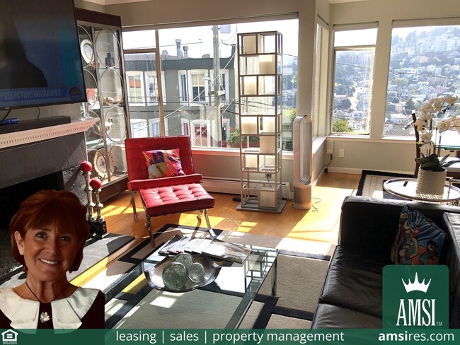 Primary Photo - Elegant & Expansive Furnished 3 Bedroom/2 ...