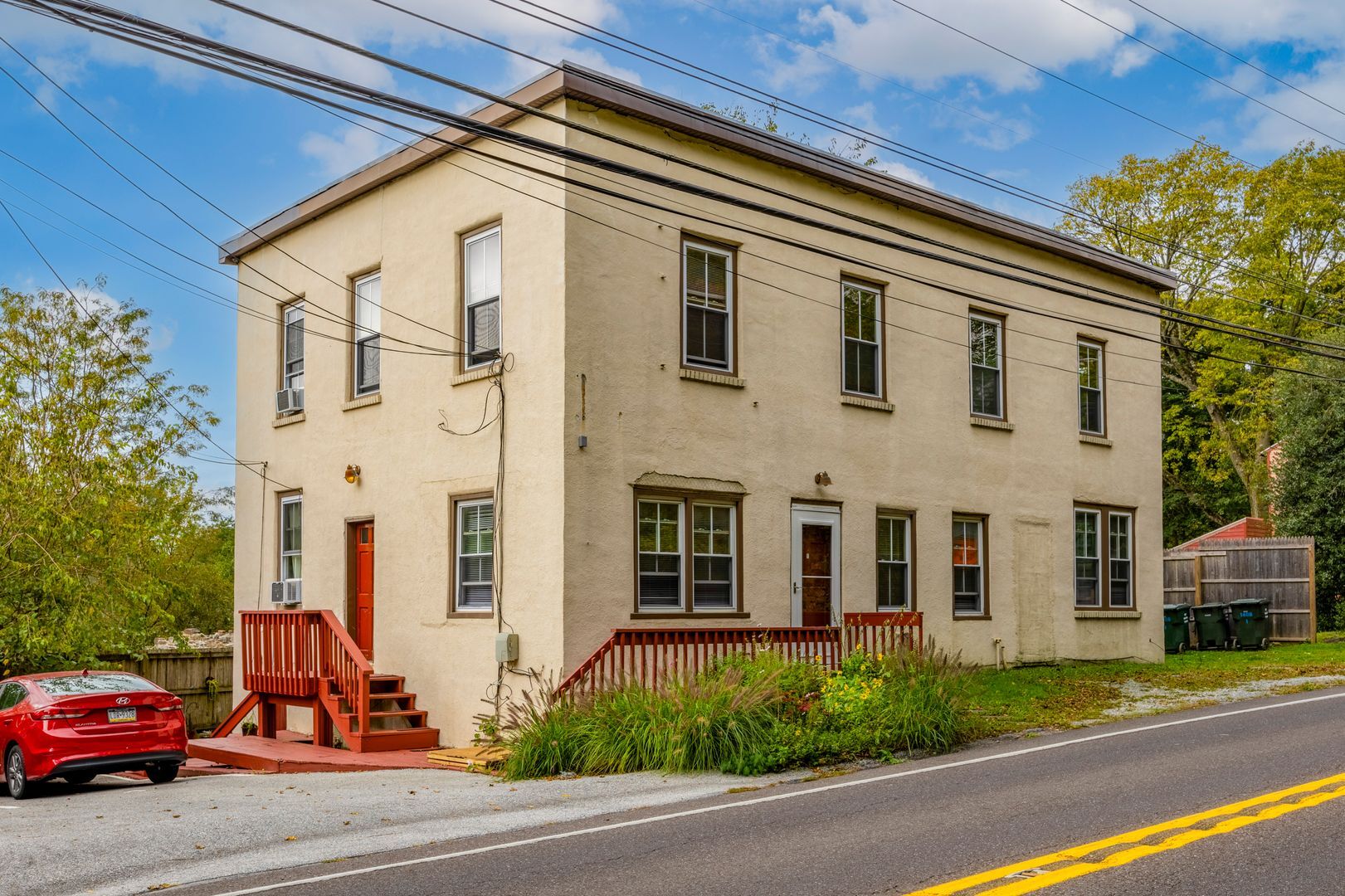 Building Photo - 1406 W Strasburg Rd