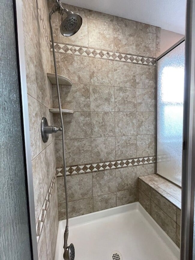Building Photo - 6960 Whistler Dr