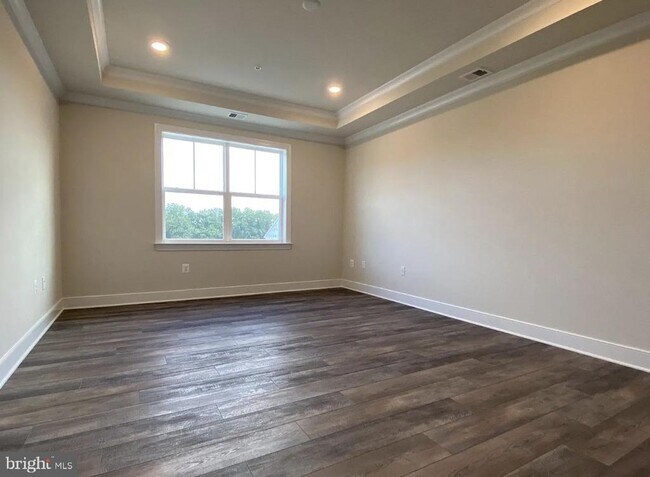 Building Photo - 136 Bleeker Pl