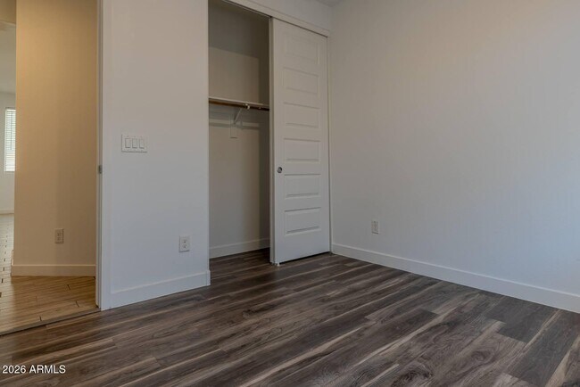 Building Photo - 3830 S 64th Dr