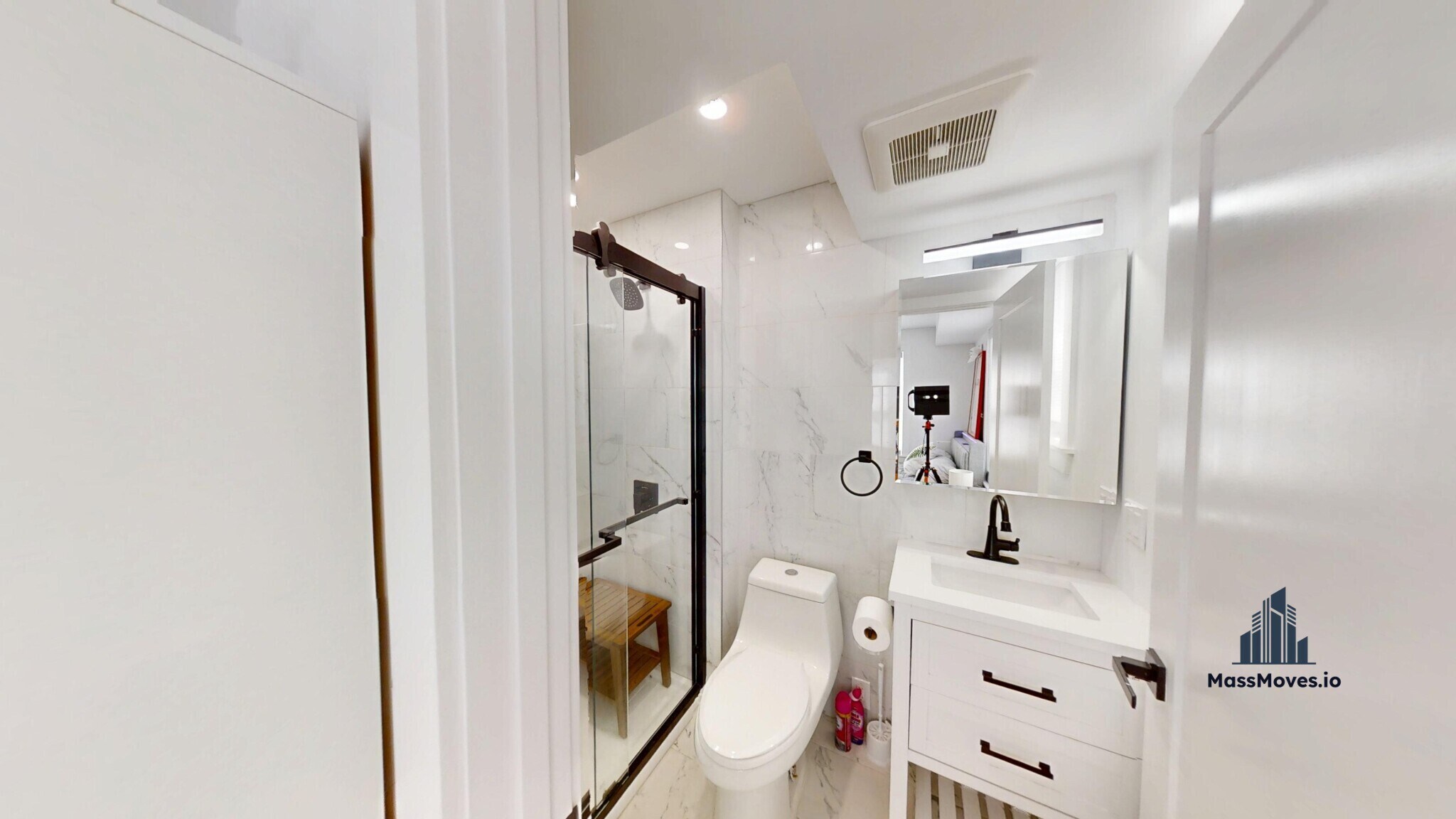 Building Photo - 36 Shepard St