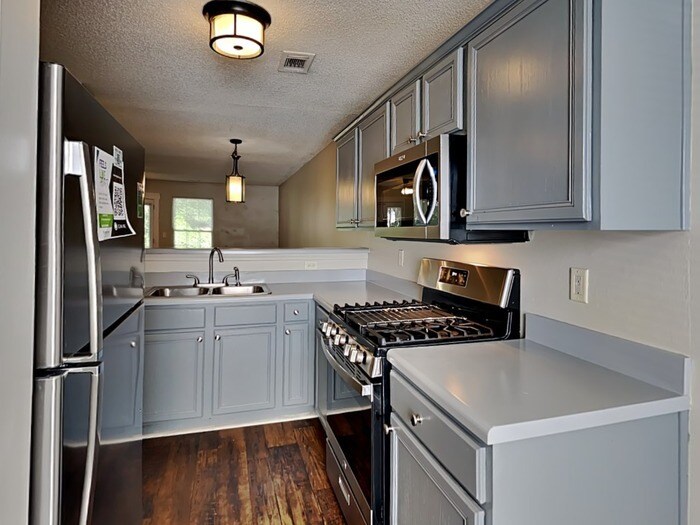Building Photo - 50 Crestfield Cir