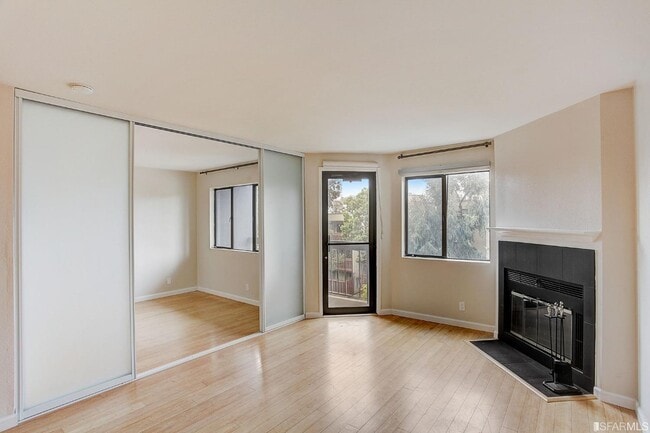 Building Photo - 785 Golden Gate Ave