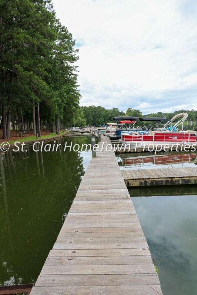 Building Photo - Waterfront Condo