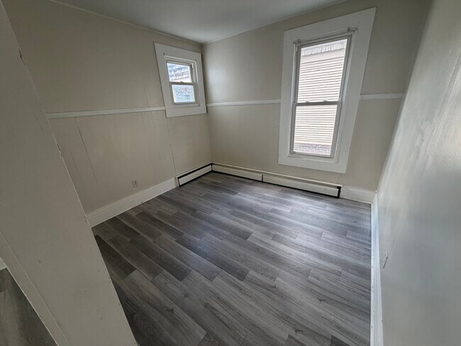 Building Photo - 124 State Fair Blvd