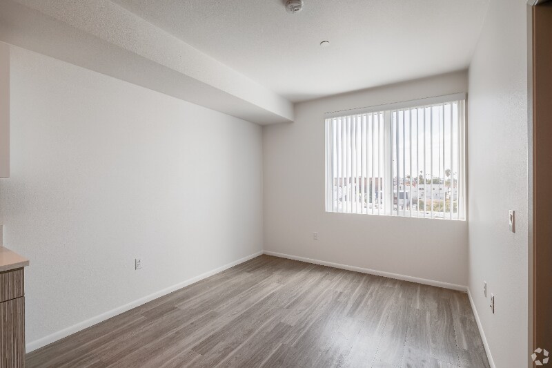 Building Photo - 4320 44th St