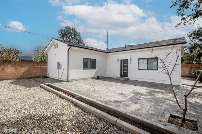 Building Photo - 3 br, 2 bath House - 8684 Haddon Avenue