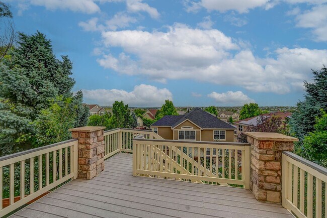 Building Photo - 5 bedroom, 4 1/2 bath, with 3 car garage in Cherry Creek School District