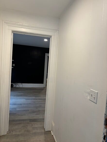 Building Photo - 409 Park Pl