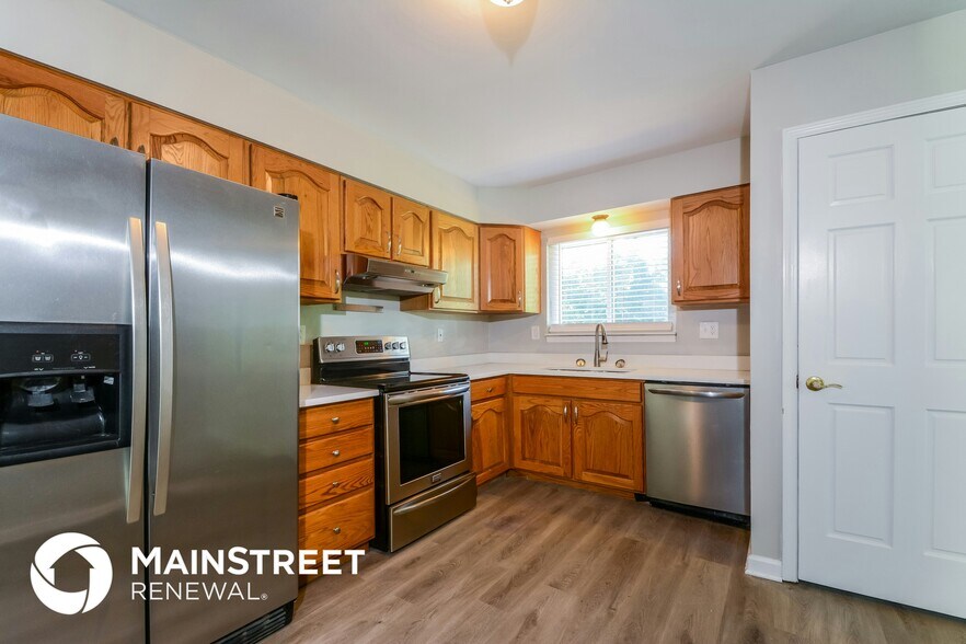 Building Photo - 1 Darby Ln