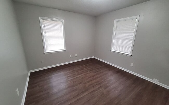 Building Photo - 2970 Hale Ave