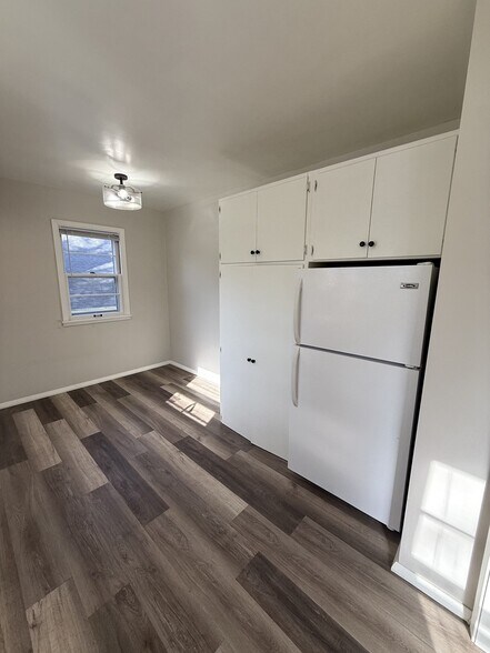 Kitchen - 1009 9th St S