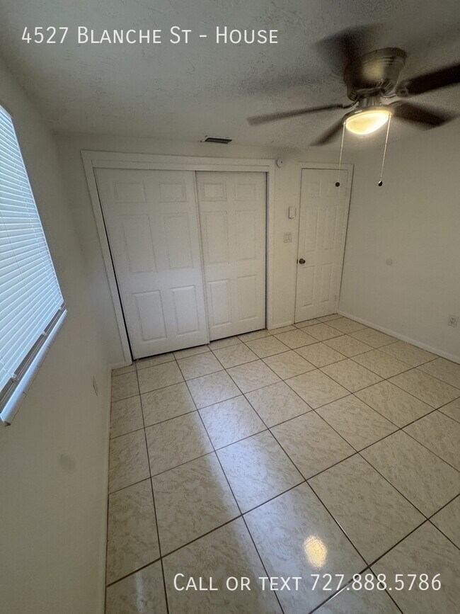 Building Photo - 4527 Blanche St