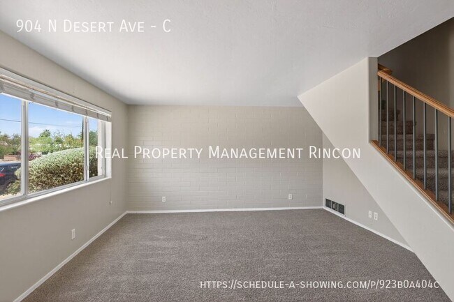 Building Photo - 904 N Desert Ave