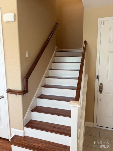 Building Photo - 777 Del Mar Cir