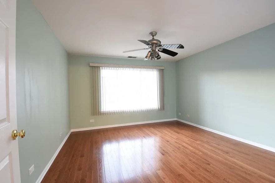 Building Photo - 9445 Harrison St