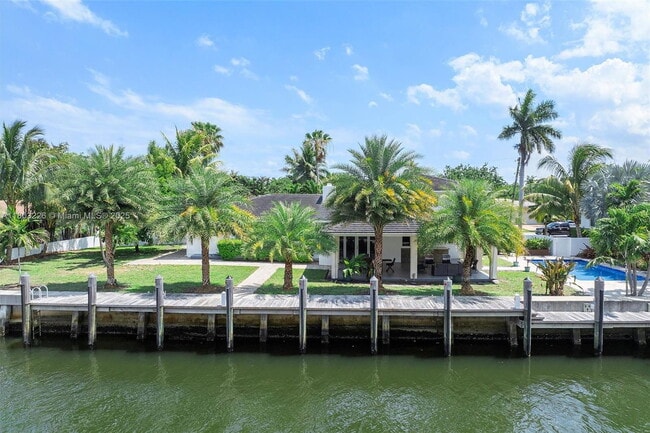 Building Photo - 1481 NE 104th St