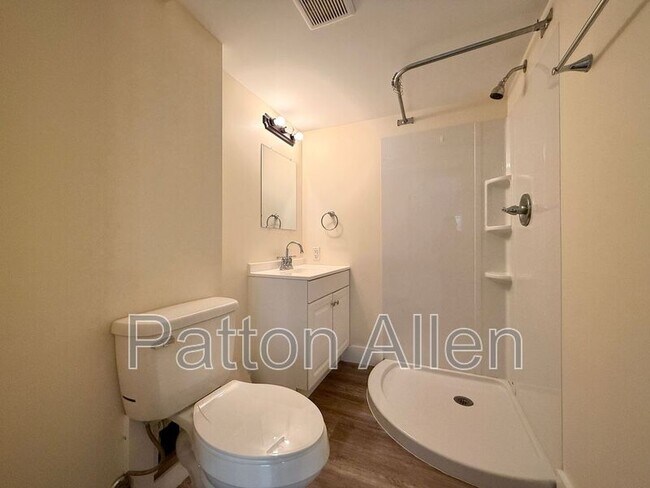 Building Photo - 6 Providence Rd